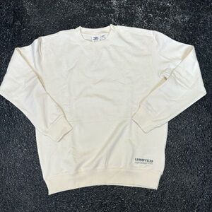 Umbro Undyed Crewneck Sweatshirt in size XXL